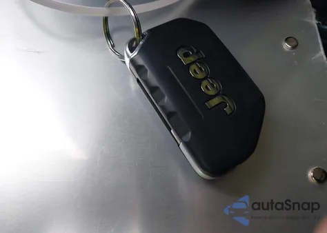 2023 Jeep Wrangler Sport z USA, uszkodzony, nr VIN 1C4HJXDG2PW622753